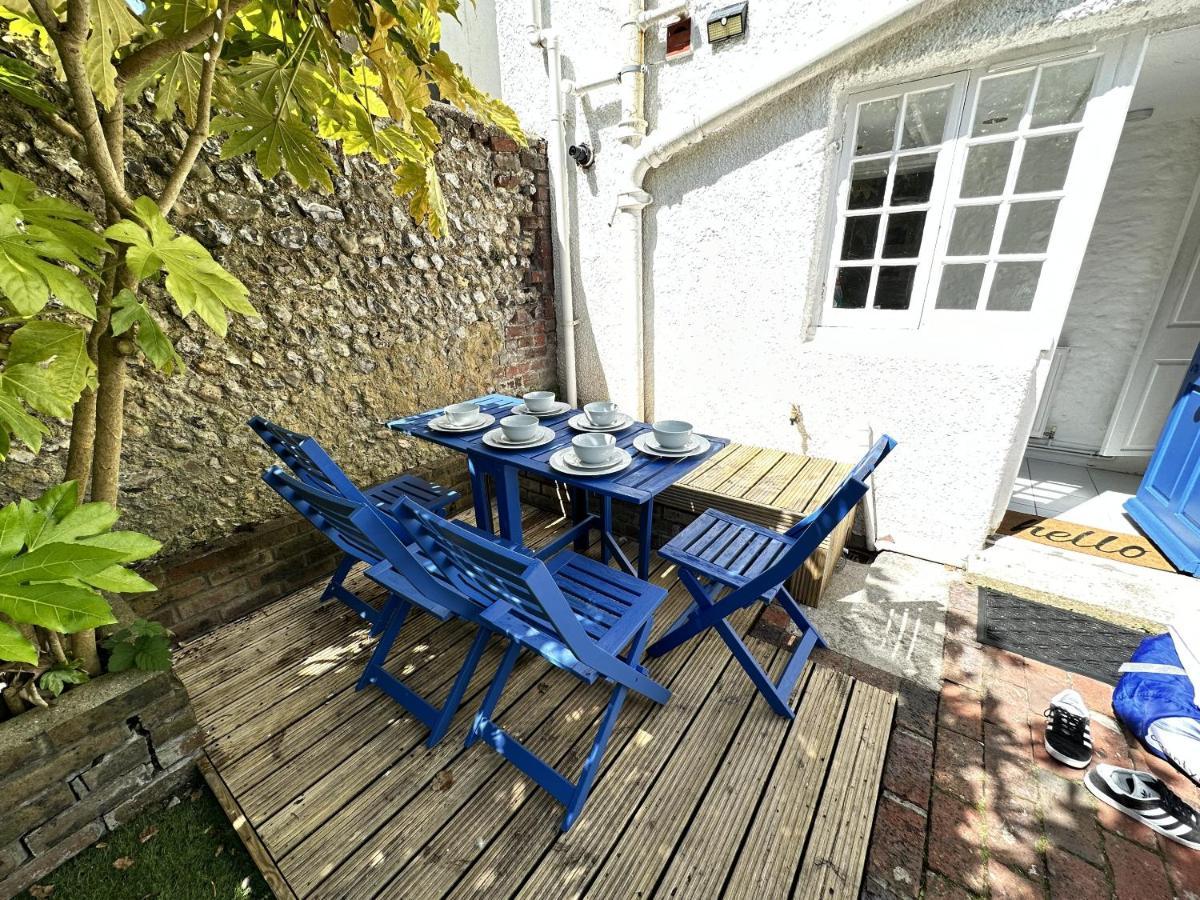 Amazing Apartment, Private Garden, Off Street Parking Μπράιτον Εξωτερικό φωτογραφία